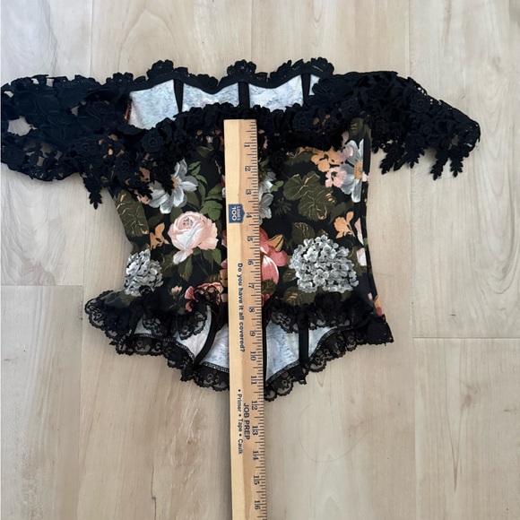 Florencia Fiume VNTG 90's Floral and lace Corset Top - Picture 10 of 12
